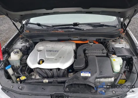 2012 Hyundai Sonata Hybrid from USA, damaged, VIN KMHEC4A44CA040923